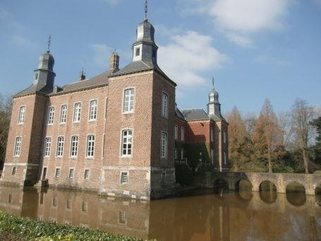 Swalmen-Boukoul NL : Hillenraederlaan, Schloss Hillenraad